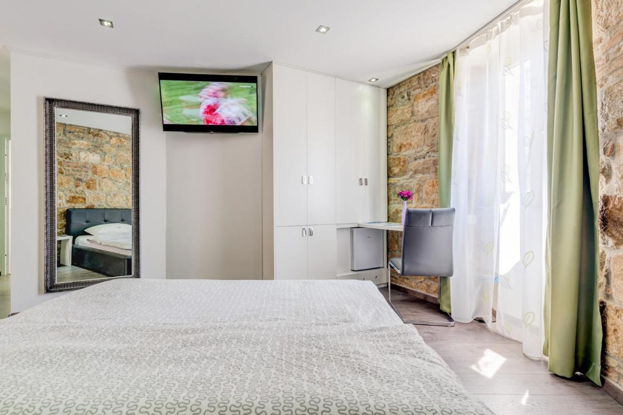 Luxury Rooms Ana In The Heart Of Split Kültér fotó