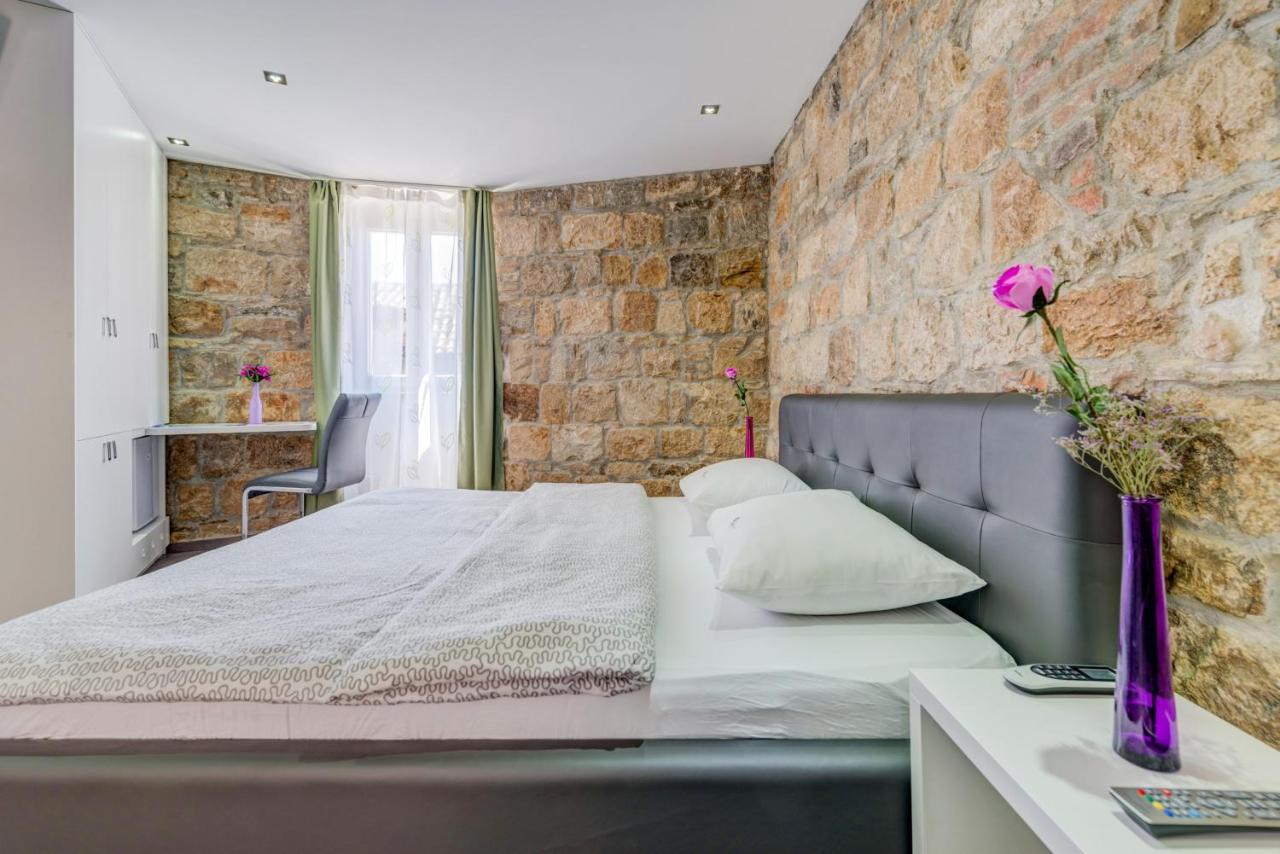 Luxury Rooms Ana In The Heart Of Split Kültér fotó